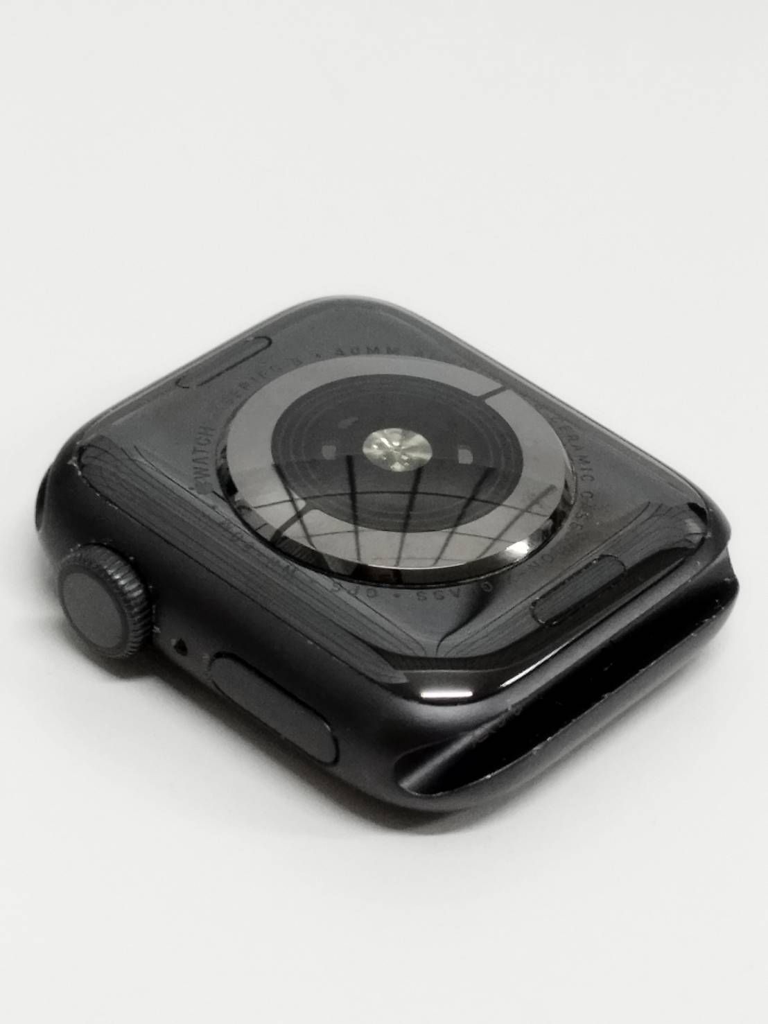 Apple Watch Series 5/GPS/40mm/A2092/スペースグレー〈MWV82J/A Apple Watch Series 5/GPS/40mm/A2092/スペースグレー〈MWV82J/A