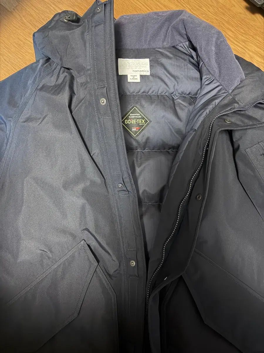 nanamica GORE-TEX ダウンコート ネイビー