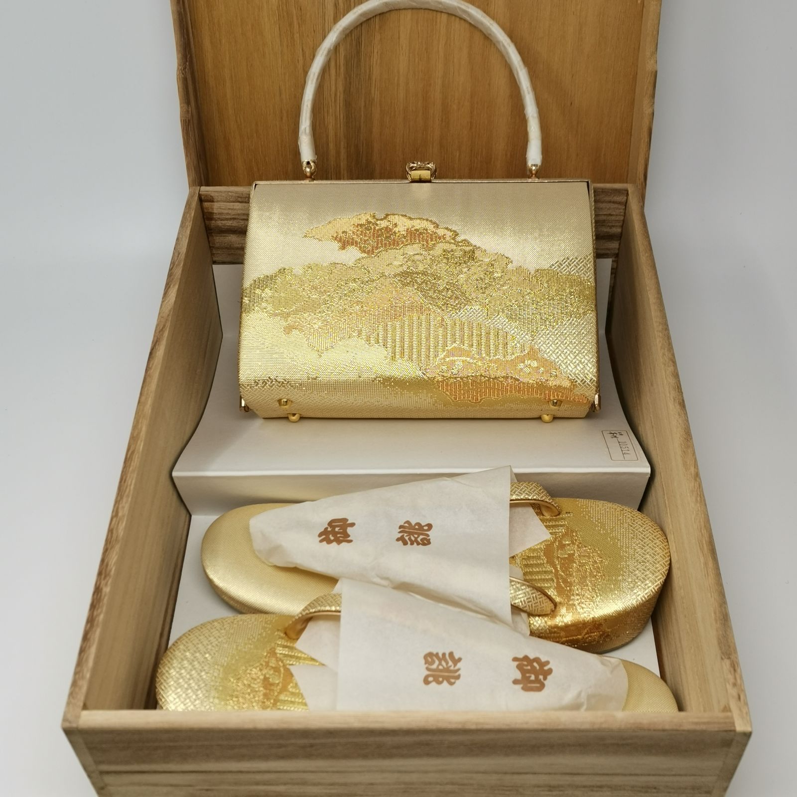 和装 草履 バッグ セット 箱あり ミニ手鏡付 ゴールド色 草履Lサイズ 管理番号