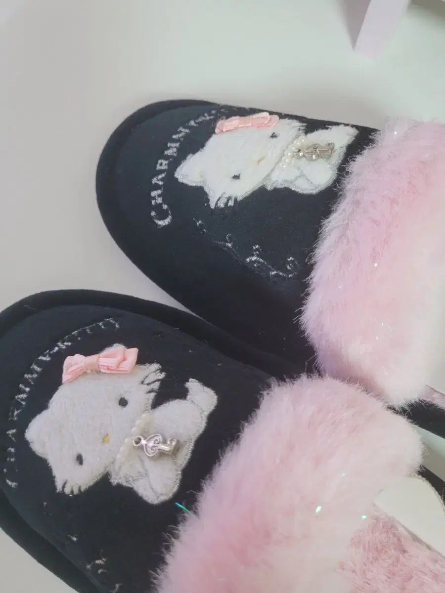 チャーミーキティ 古典 部屋用スリッパ