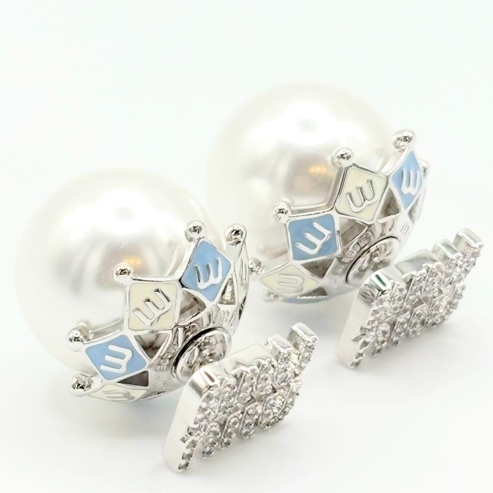 Miu Miu ミュウミュウ パール ピアス 両耳 ロゴ ラインストーン