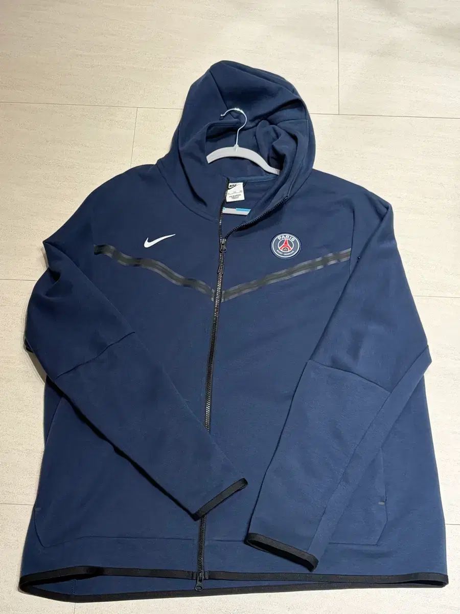 PSG パリ サンジェルマンFC NIKE フードジャージ 2 XL