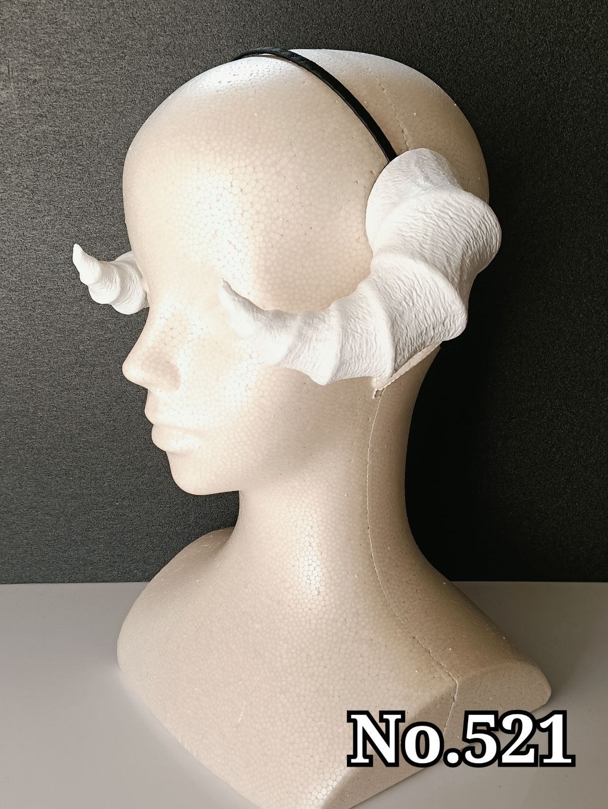 お取り置き中 No.521 ツノカチューシャ M Φ5