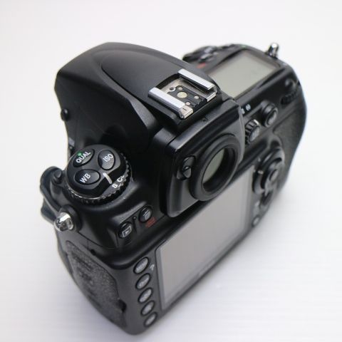 Nikon D 700 ブラック ボディ デジタル一眼 本体 04000