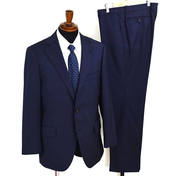 美品 ユニバーサルランゲージ 伊製生地 段返り 3つボタン シングル