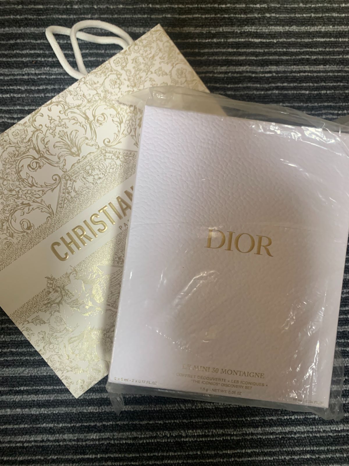 diorディオールアドベントカレンダー 2024年限定品未開封 香水 ギフト