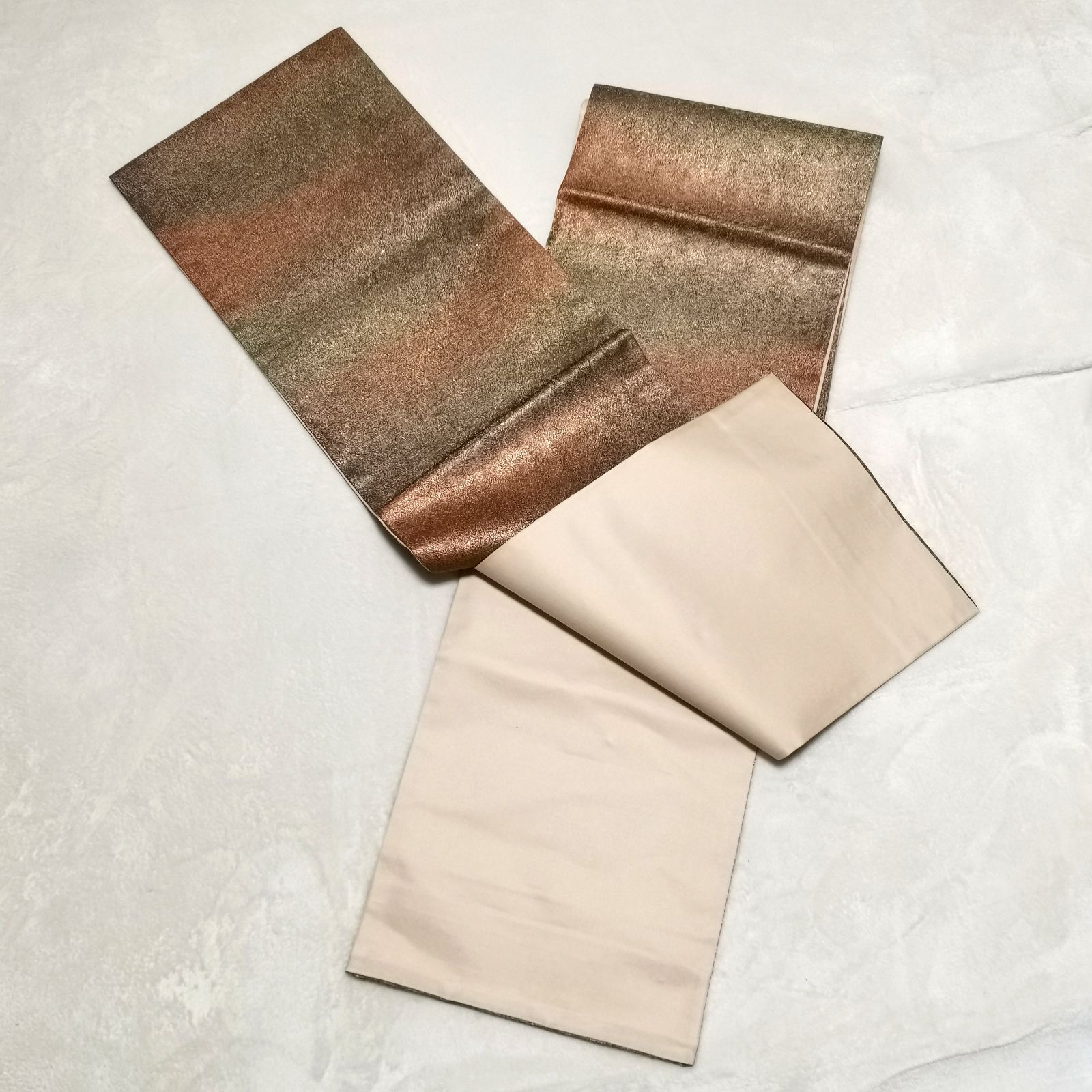 糸付き ゴールド系