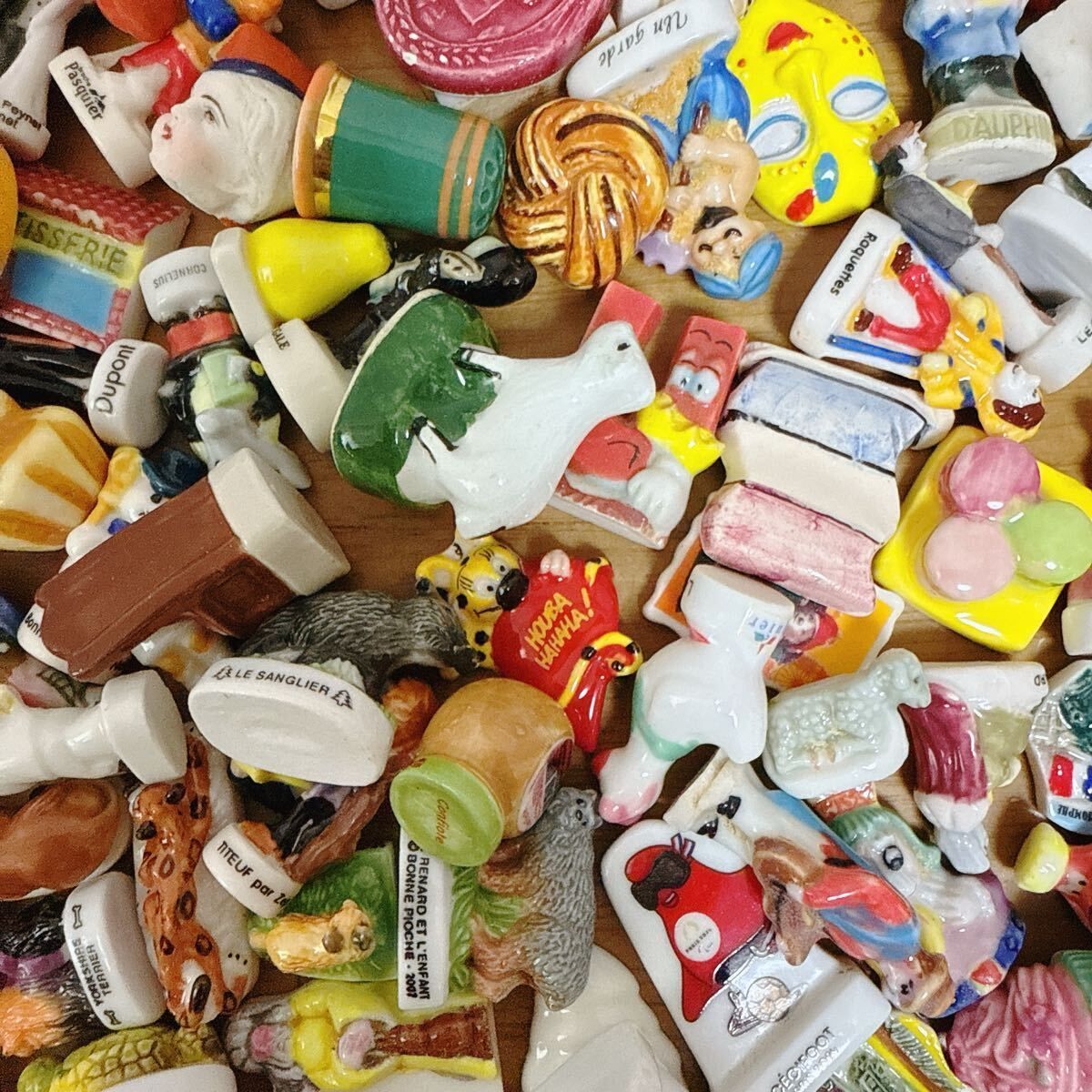 B】100個 フェーブ レア まとめて まとめ売り 大量 セット 卸売 店舗