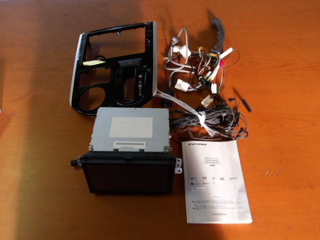 ダイハツ 純正ナビ カーナビ NSZN-W64DB 08545-K2000 - メルカリ