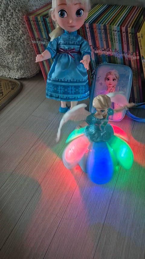 ディズニーSTORE アナと雪の女王 エルサ アニメーター ドール ぬいぐるみ エルサ呪術廻戦ぬいぐるみ バッグ含む