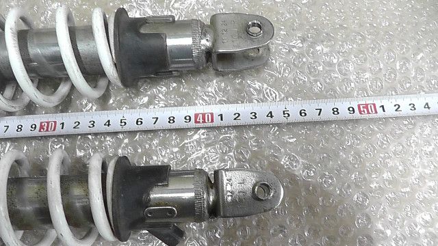 シグナス-X(FI) RKRSE4640CA563xxx の リアサスペンション:#1764122886