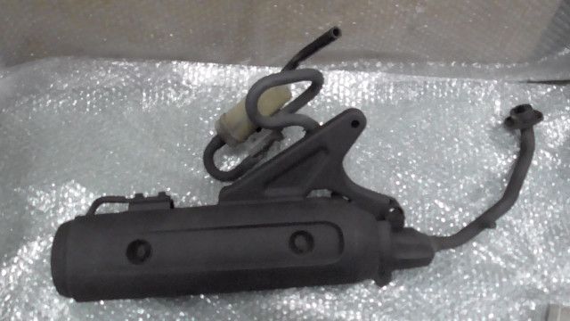 VOX SA 31 J 243 xxx の マフラー