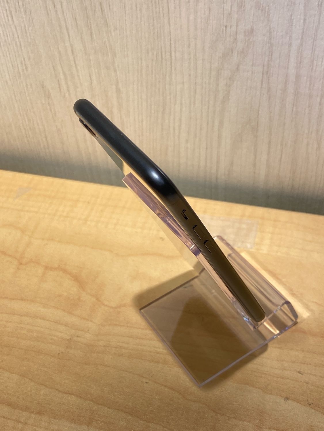 SIMフリー】iPhone SE (第2世代) 64GB ブラック(25112605)