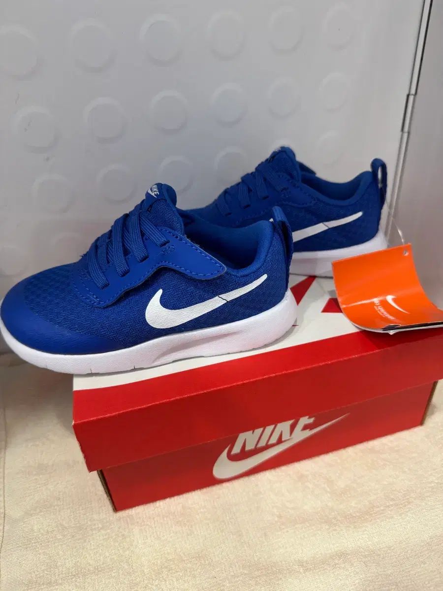 NIKE ナイキ タンジュン イージーオン スニーカー 140