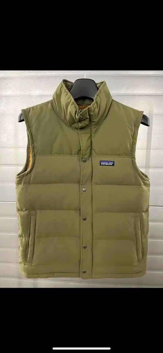 patagonia メンズ ダウン ベスト S サイズ