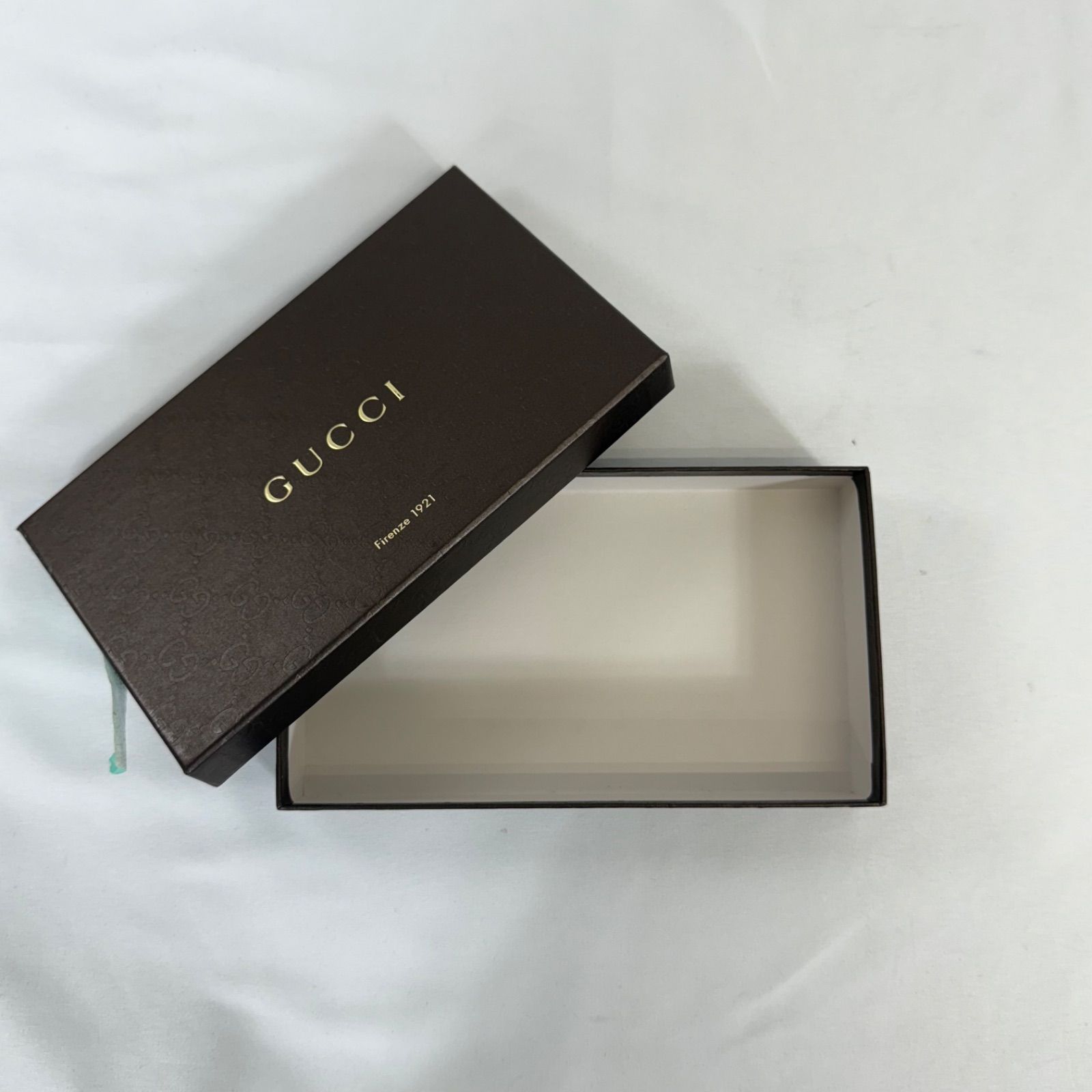 希少・美品】GUCCI グッチ GGロゴ マイクロ シマ ラウンドジップ