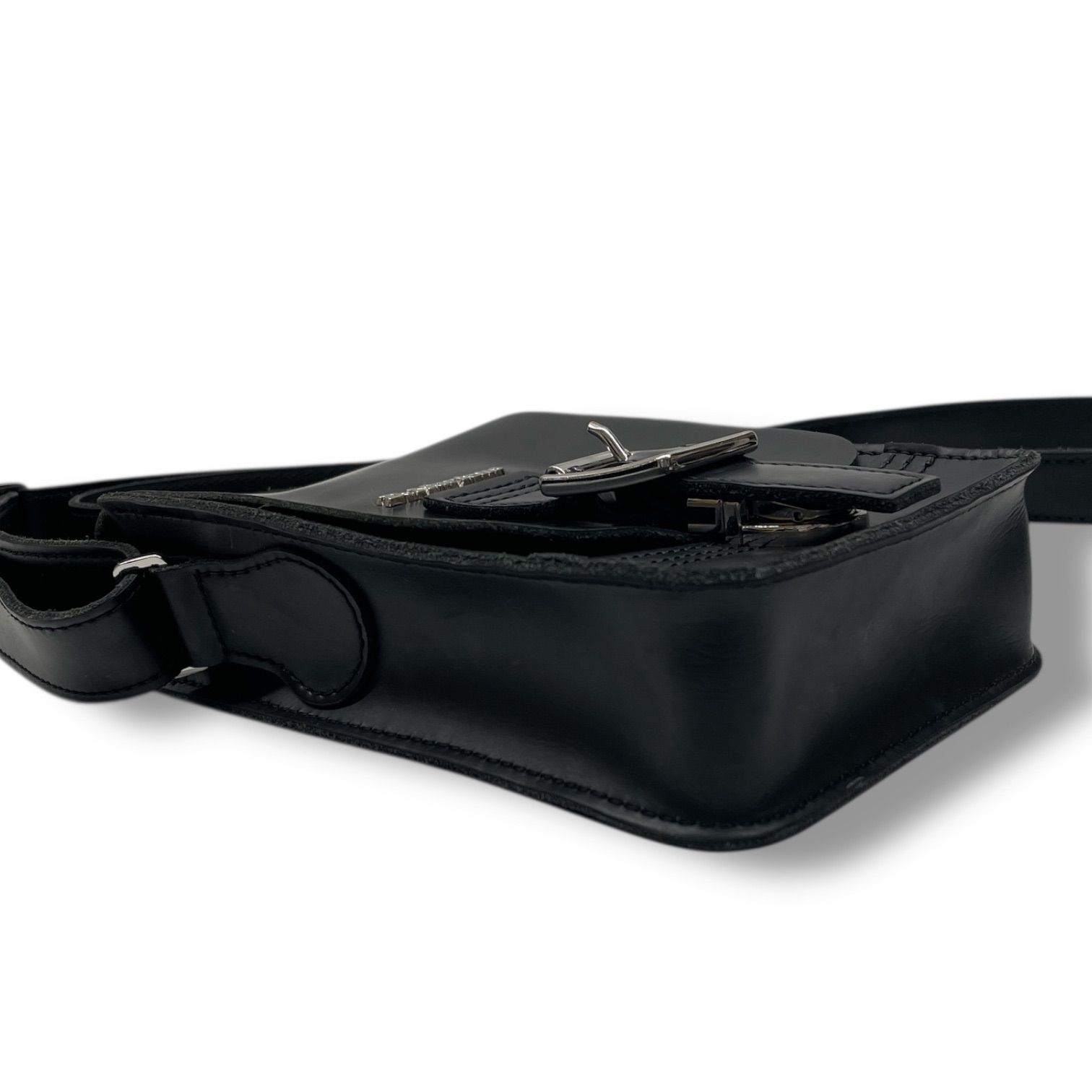 Dr.Martens ドクターマーチン リポーターバッグ クロスボディバッグ