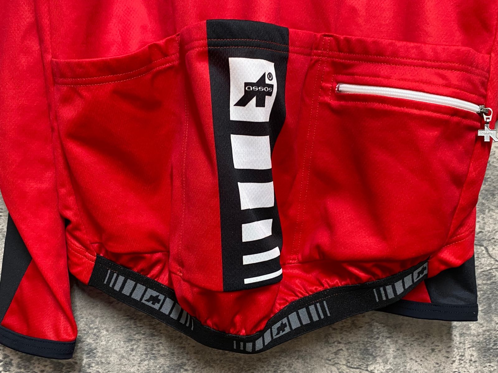 JQ221 アソス assos AIR BLOCK 注文 799 長袖 サイクルジャージ M 赤黒