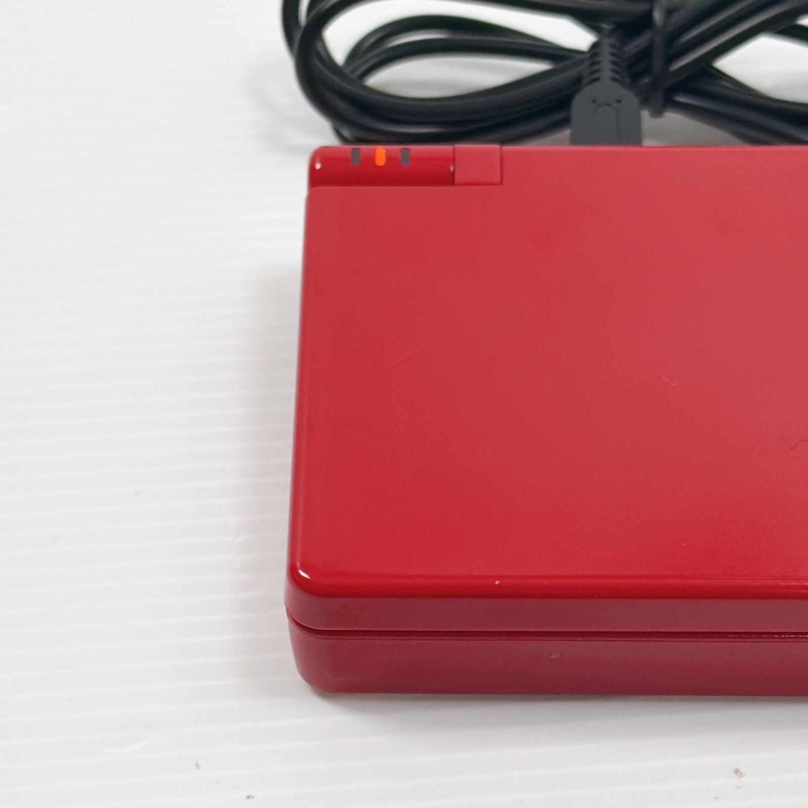 美品 ニンテンドー DSi レッド 遊べるセット 動作確認済み Nintendo ds