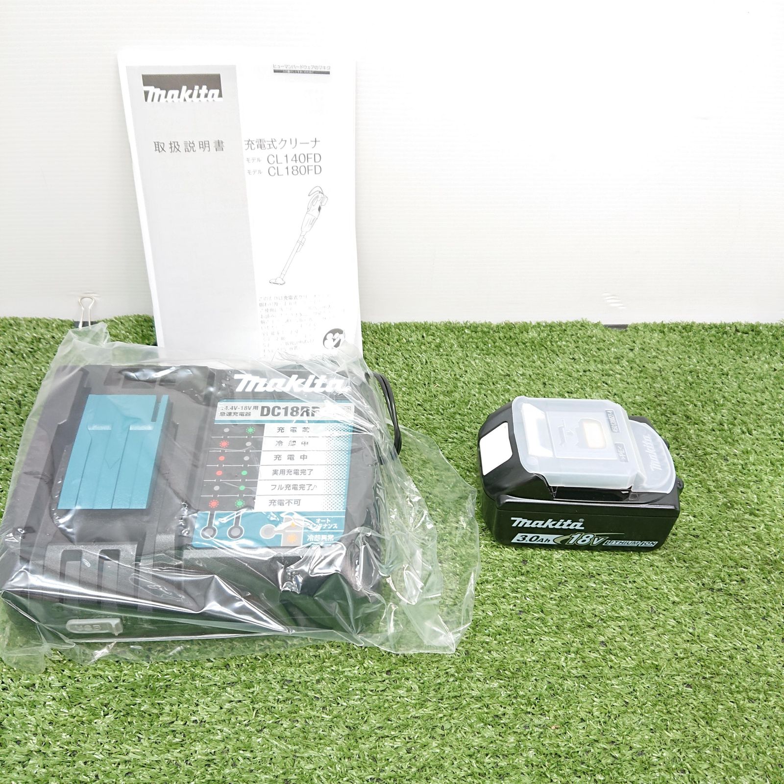 未使用品】マキタ CL180FDRFW 充電式クリーナ 18V [5017] - メルカリ