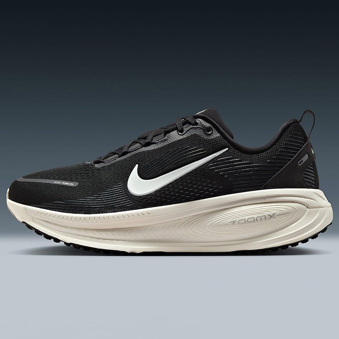 ナイキ ボメロ 18 Vomero ブラック ココナッツミルク ライトアイアンオール サミットホワイト IF 0514-002 26.0 cm