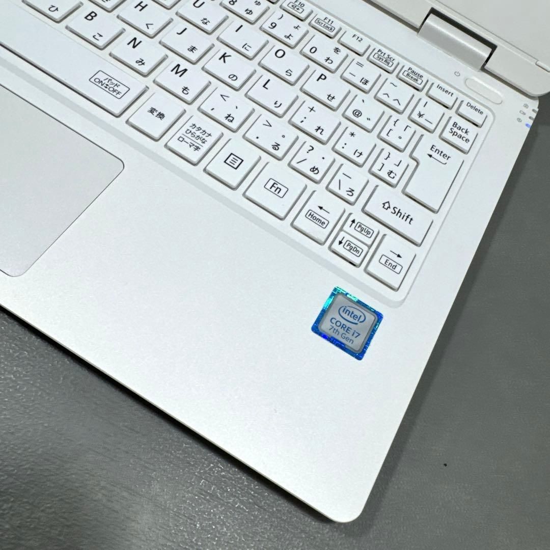 超軽量】NECLavieプレミアムホワイト☘corei7☘NVMe512 - メルカリ