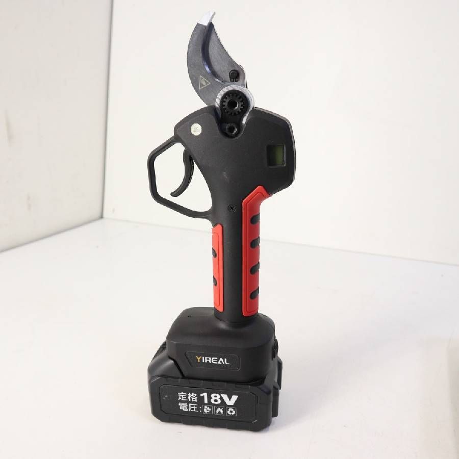 バッテリー充電器付き