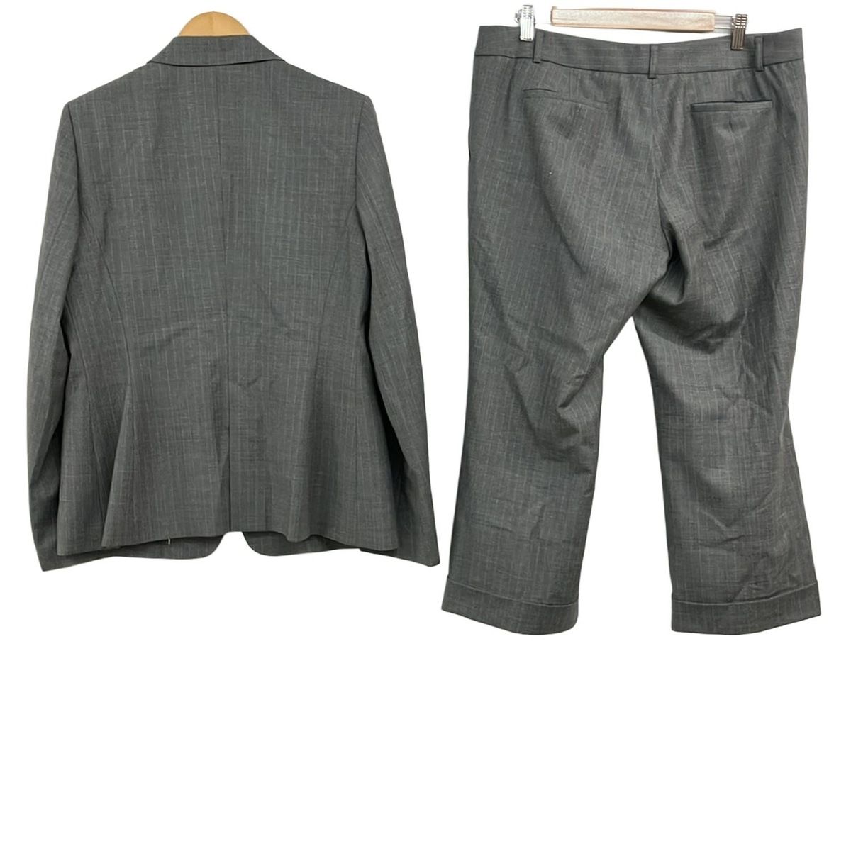 ICB(アイシービー) レディースパンツスーツ レディース - ライトグレー