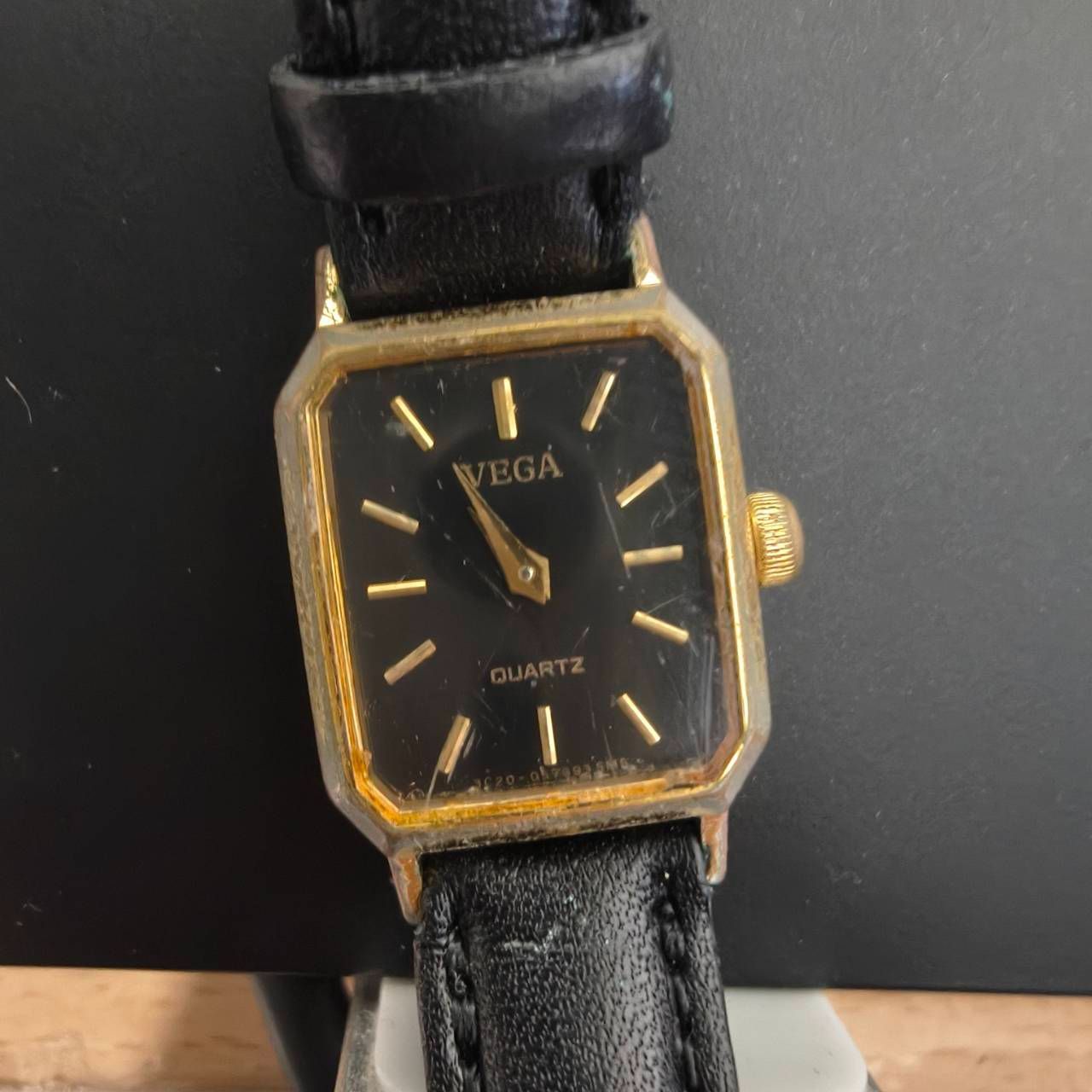 動作未確認 VEGA ヴェガ 3C20-942981 レディース腕時計 クォーツ