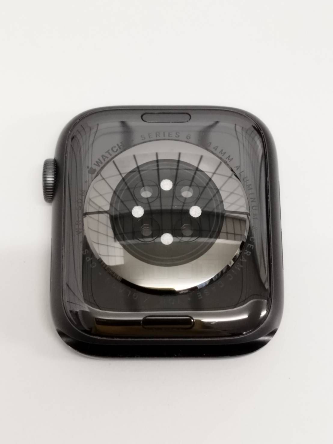Apple Watch Series 6/GPS/44mm/A2292/スペースグレー〈M02F3J/A〉 (1)