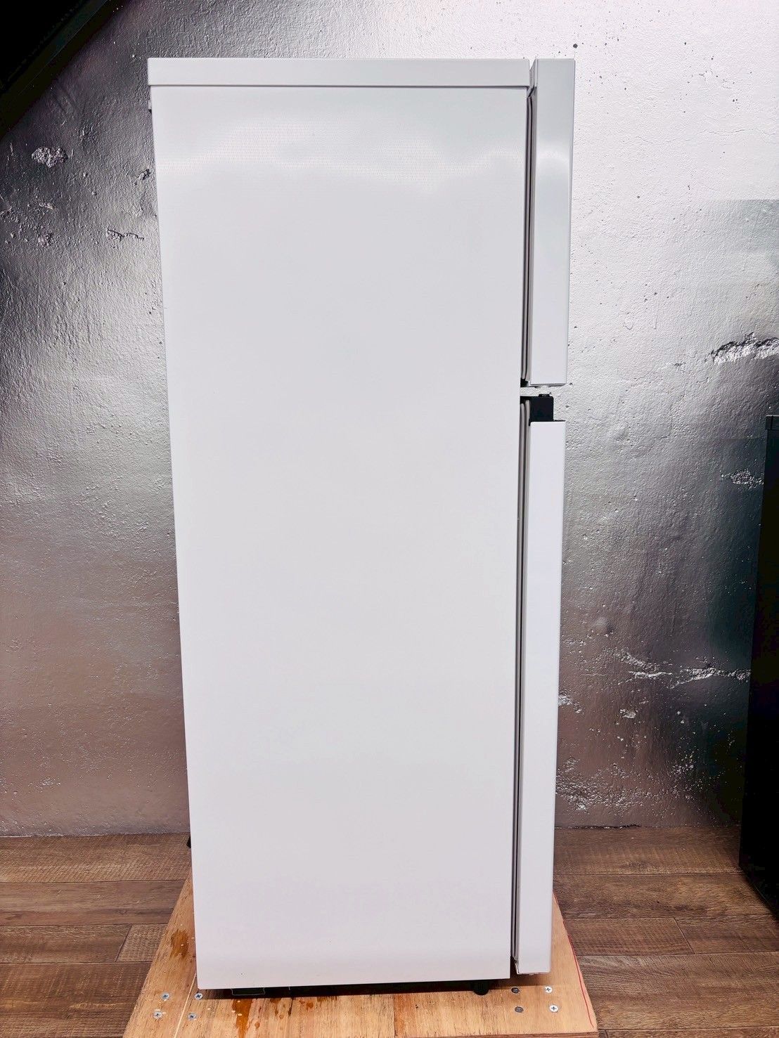 大阪送料無料☆3か月保障付き☆冷蔵庫☆ハイセンス☆2ドア☆2021年☆HR