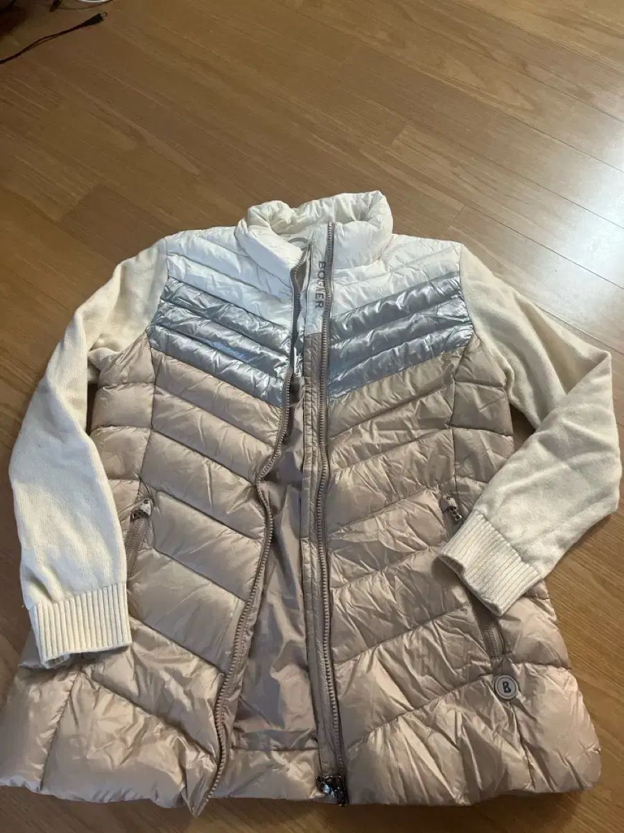 BOGNER ボグナー ダウン ジャケット アイボリー ベージュ