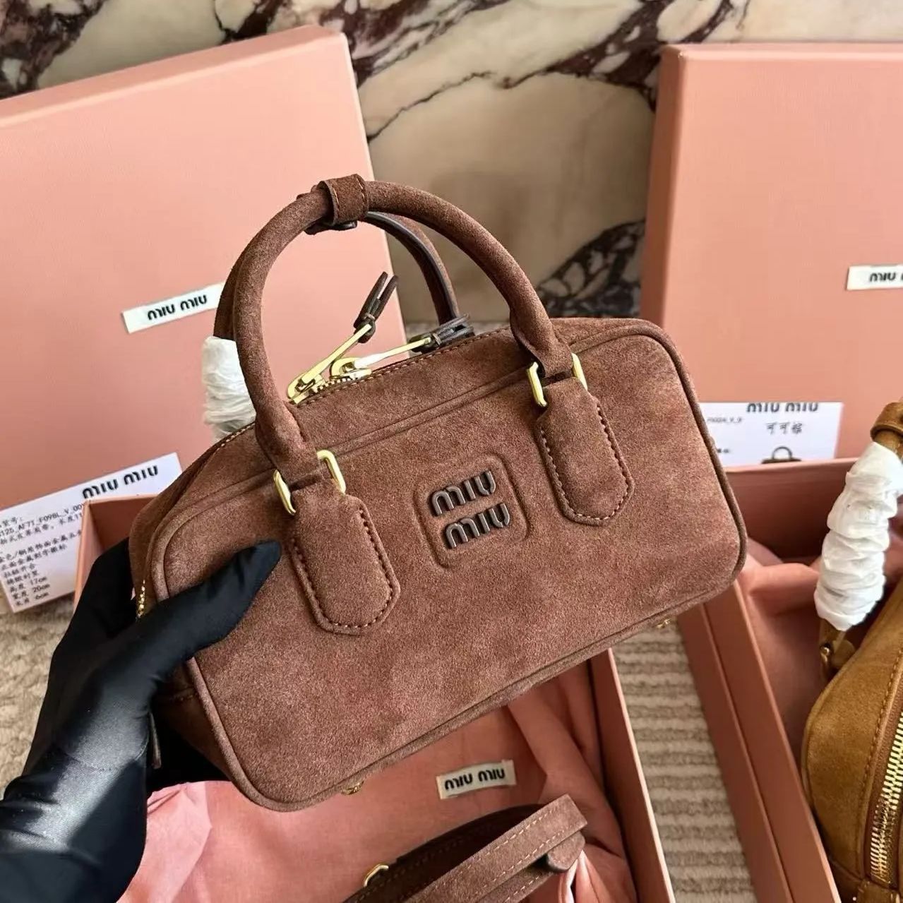 Miu Miu ミュウミュウ ミニボストンバッグ ショルダーバッグ - メルカリ