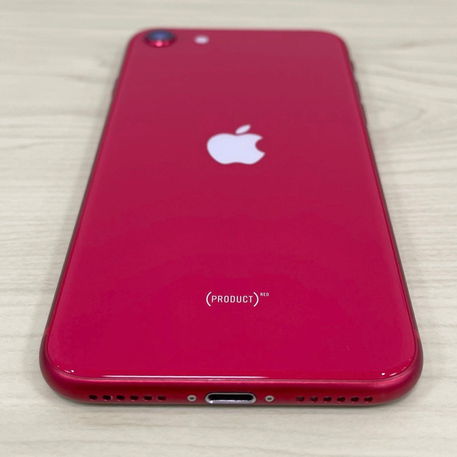 美品】iPhoneSE2 64GB レッド SIMフリー 21661 - メルカリ