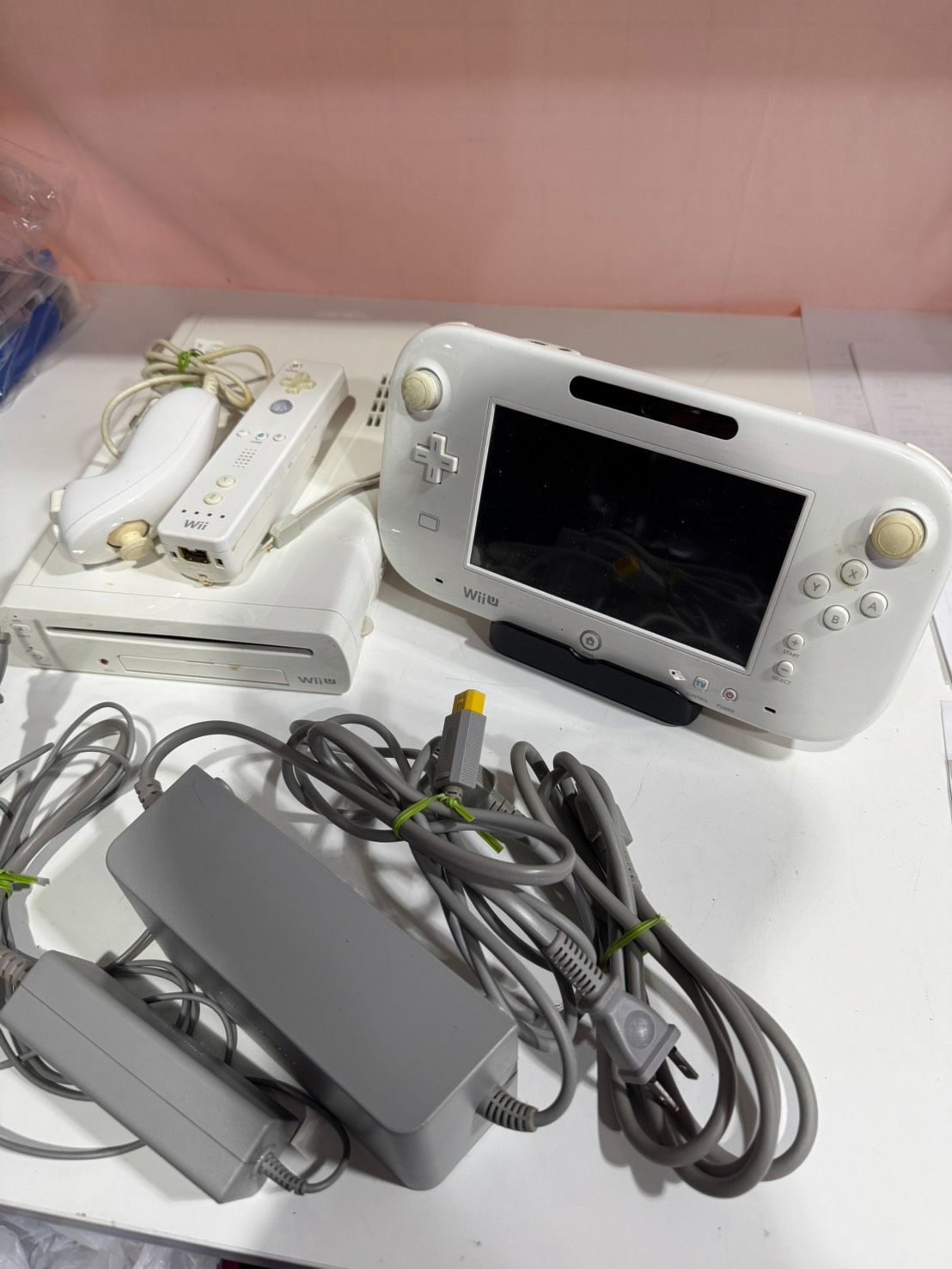 ジャンク品】Nintendo WiiU 本体 ホワイト - メルカリ