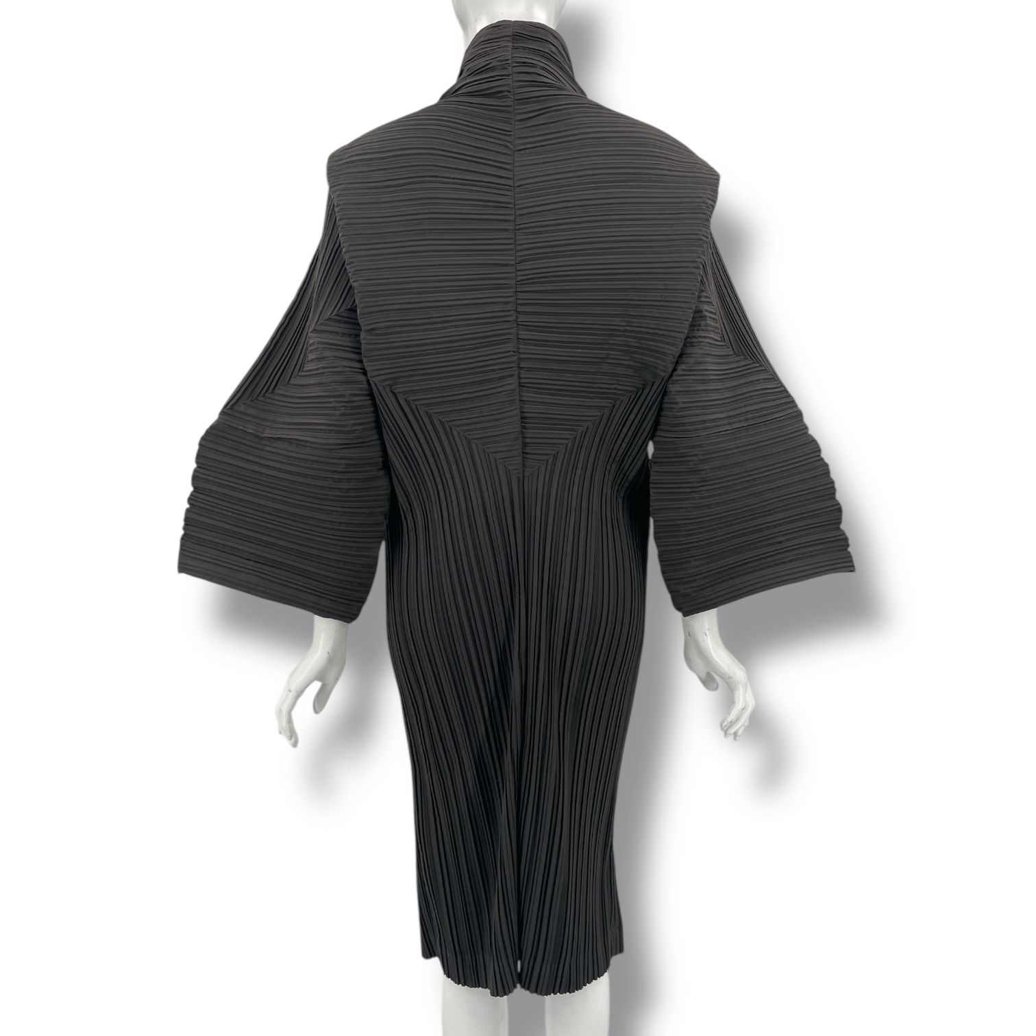 極美品 ISSEY MIYAKE イッセイミヤケ PLEATS PLEASE プリーツプリーズ