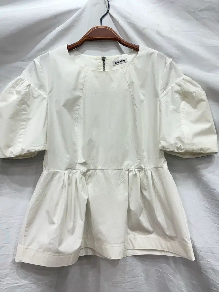 ミュウミュウ 白 ブラウス 40 55 66