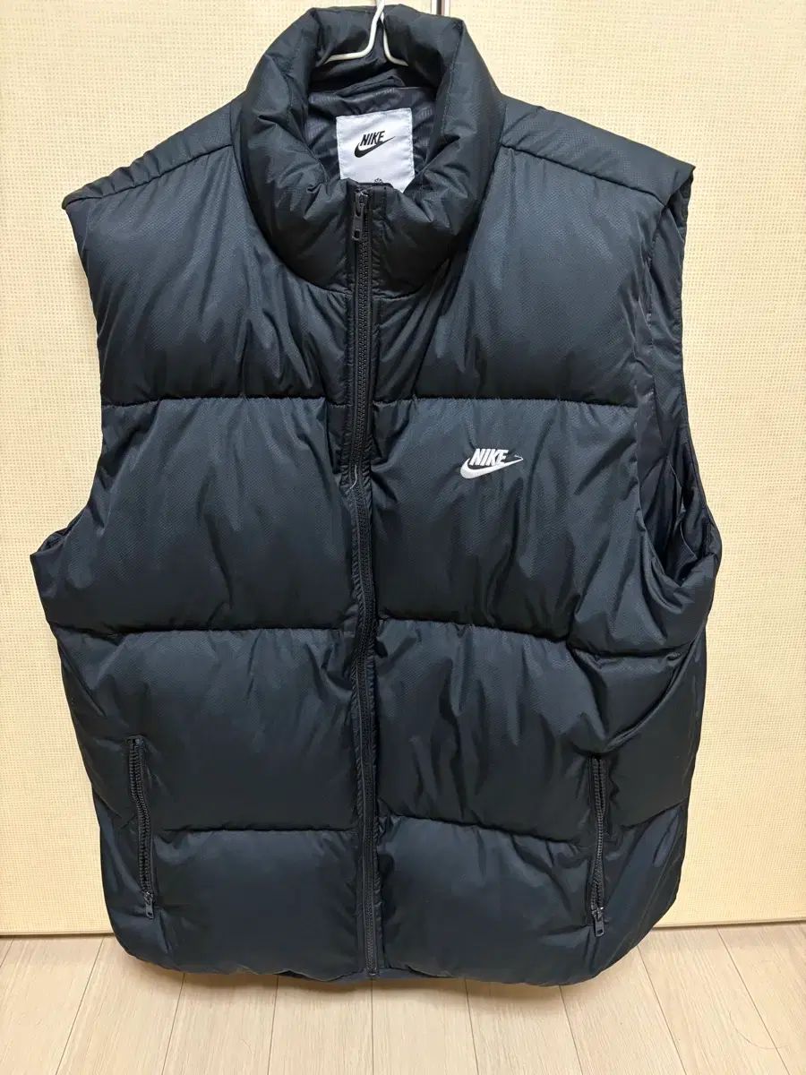 ナイキ プリマロフト 撥水 ダウン ベスト FB 7374-010 XL