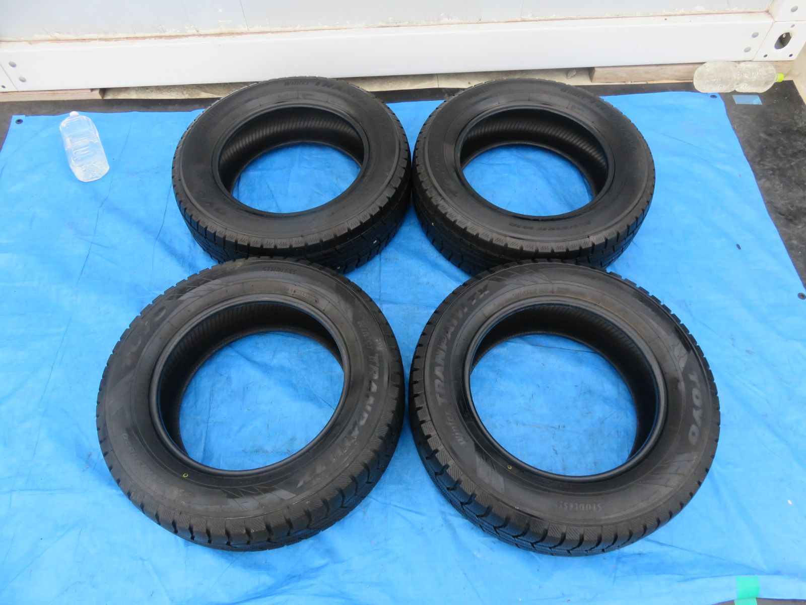 SFC 3816 17インチ タイヤ 225 65 R 17 102 Q 4本セット TOYO トーヨータイヤ Winter TX 冬タイヤ スタッドレス 2019年製