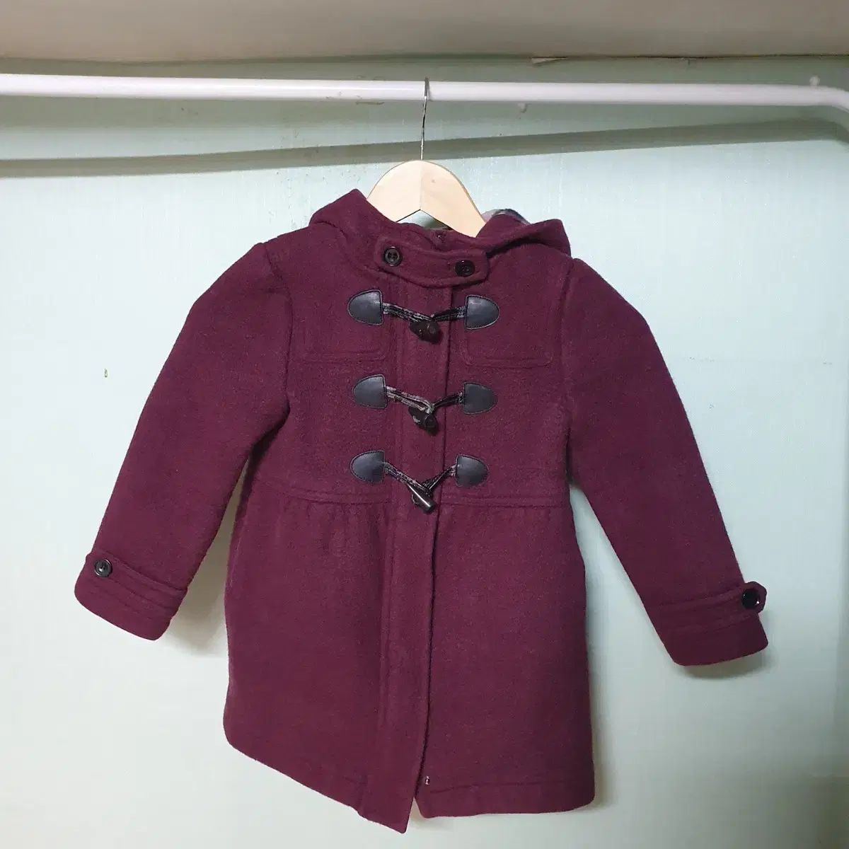 バーバリー キッズ トグルボタン ダッフルコート 7y