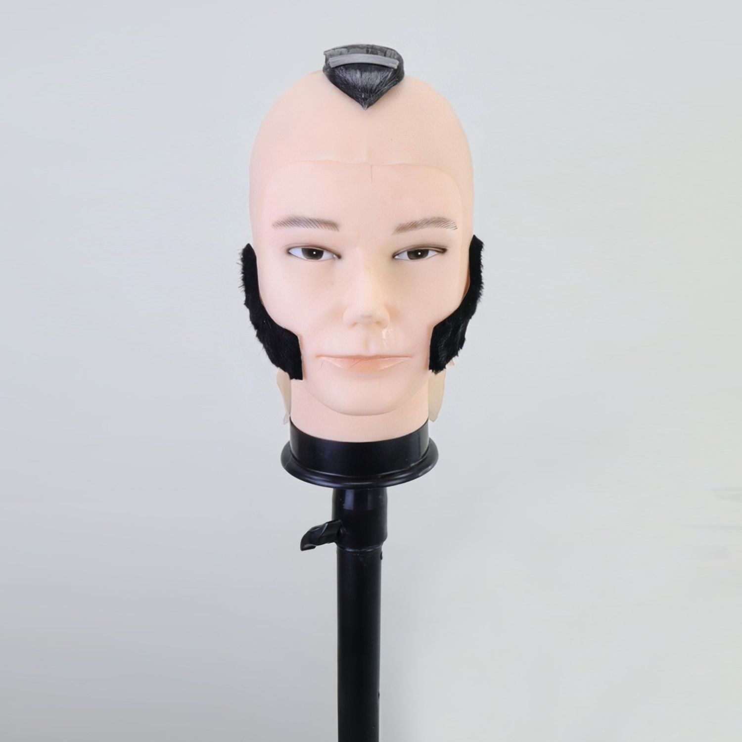 お取寄せ商品 納期ご相談下さい コスプレ耐熱ウィッグ コスプレ耐熱ウィッグ オーダー キャラクター造形ウィッグ ブラック 坊主 スキンヘッド ウィッグ ポケモンZA ジプソ 等