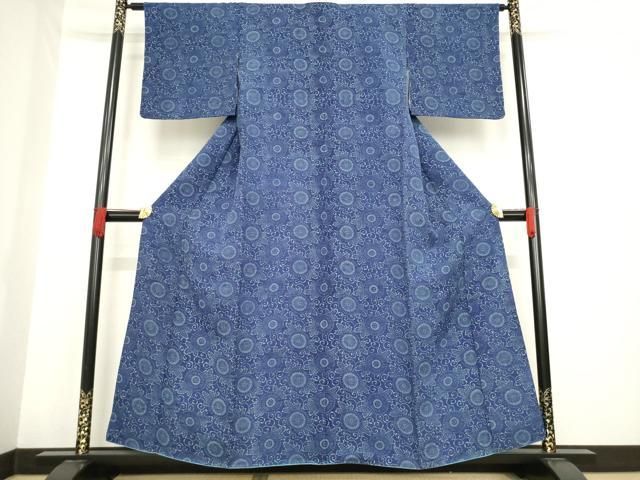 平和屋着物 上質な小紋 紬地 本藍 型染め 菊唐草 正絹 ck