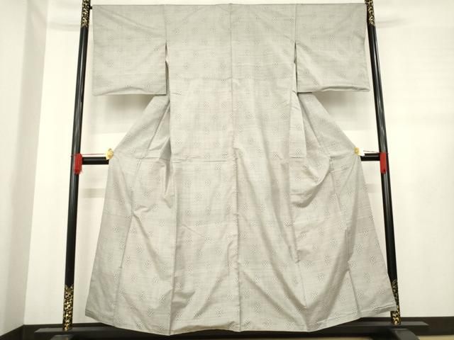 平和屋着物 本場大島紬 白大島 カタス9マルキ 松毬 正絹 ck