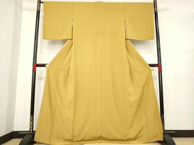 平和屋着物 上質な色無地 黄唐茶色 正絹 ck