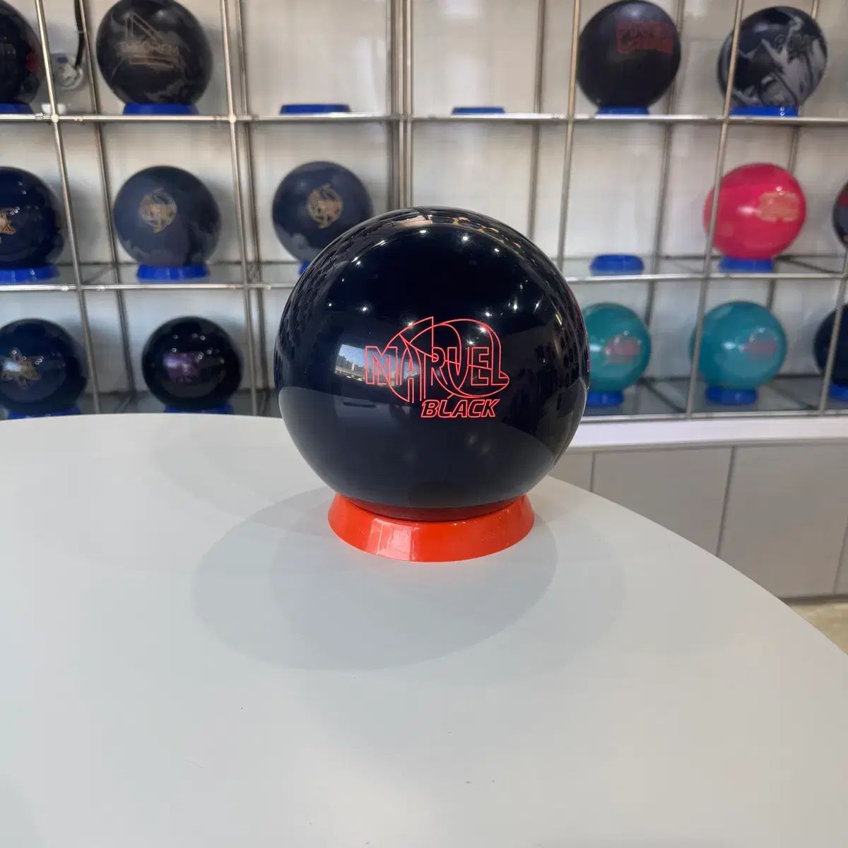 MARVEL マーベル ブラック ボーリングボール shop取引では対象外 リース指孔加工