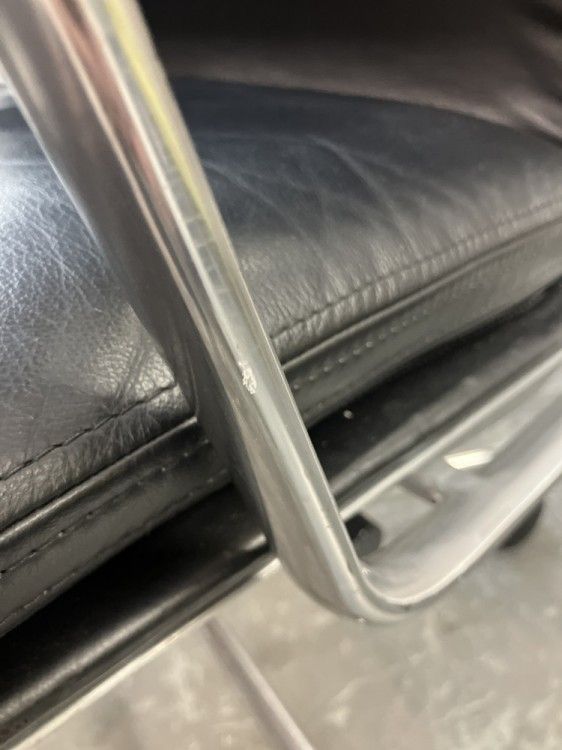 ハーマンミラー