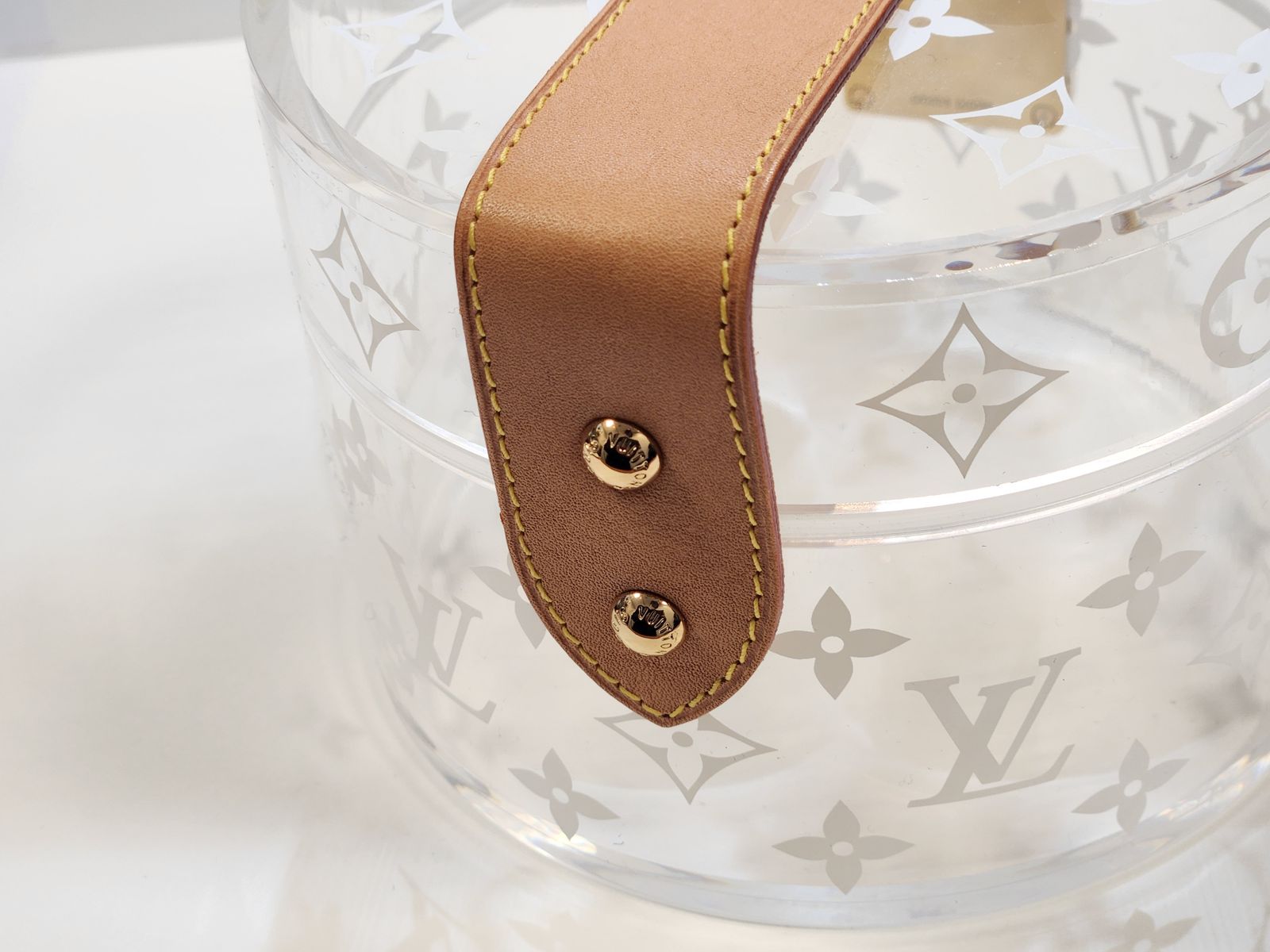 LOUIS VUITTON ルイヴィトン モノグラム ボワット スコット クリア