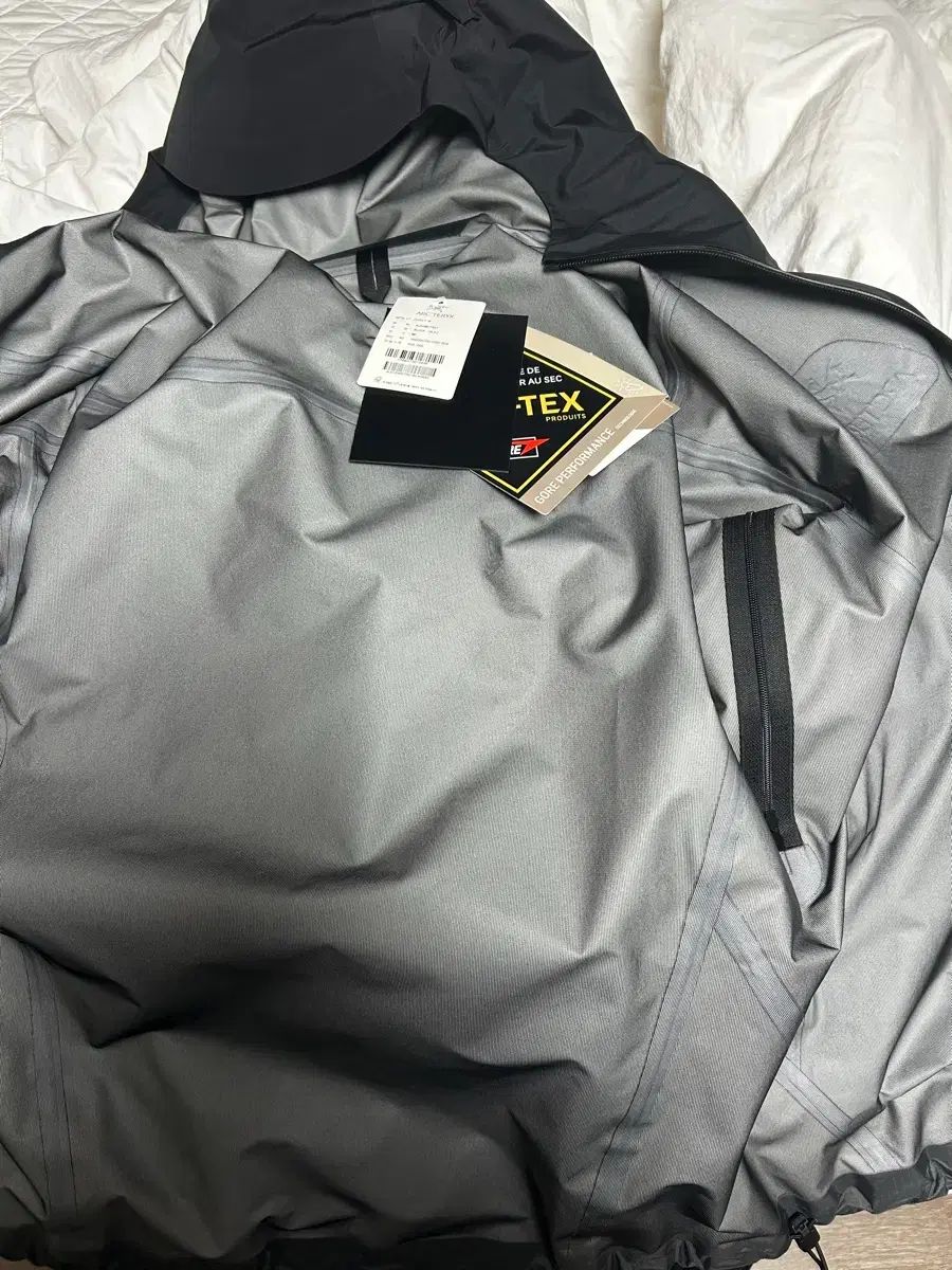  ARC TERYX アークテリクス ベータLT M その他 アウター