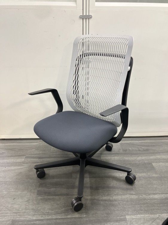 アウトレット品 ウチダ AJ 2シリーズ 固定肘付AJ 2チェア 2 A-311 AG-LPA グレー