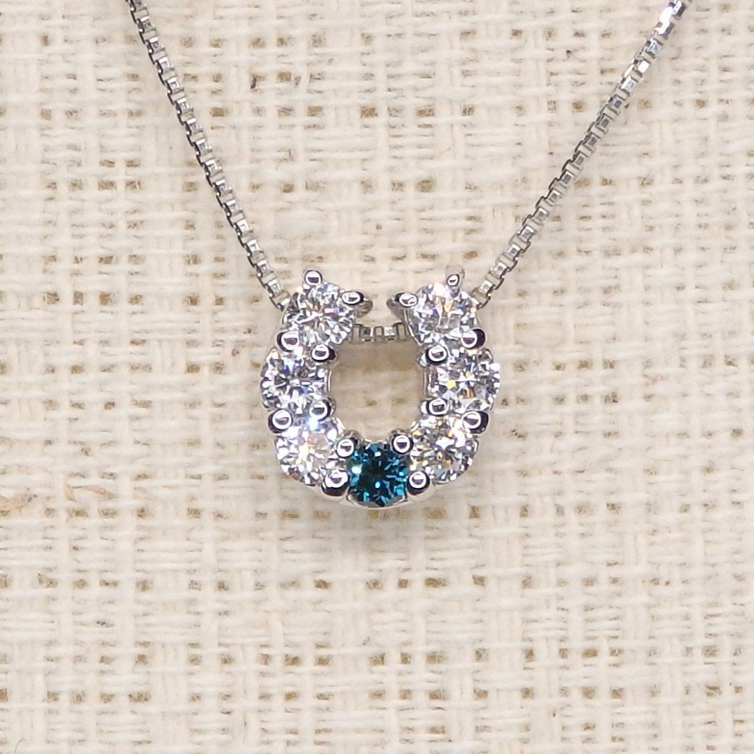ブルーダイヤモンド ネックレス チェーン付 Z5305 0.18ct プラチナPt